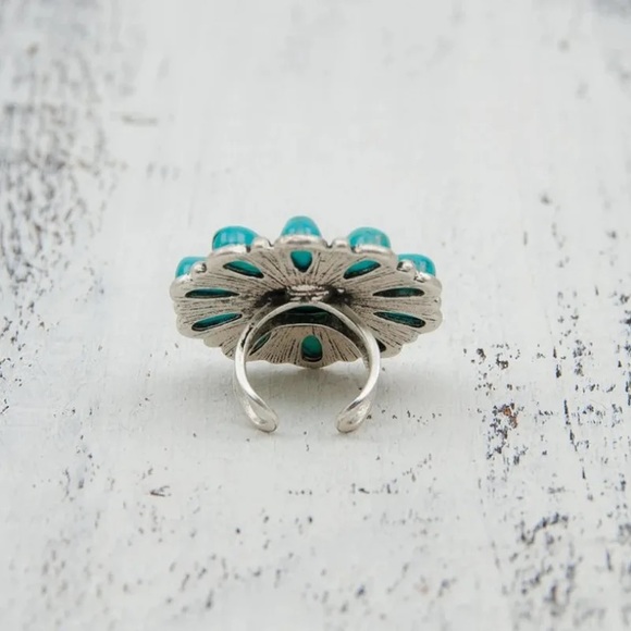 New turquoise adjustable western flower ring - Picture 3 of 3